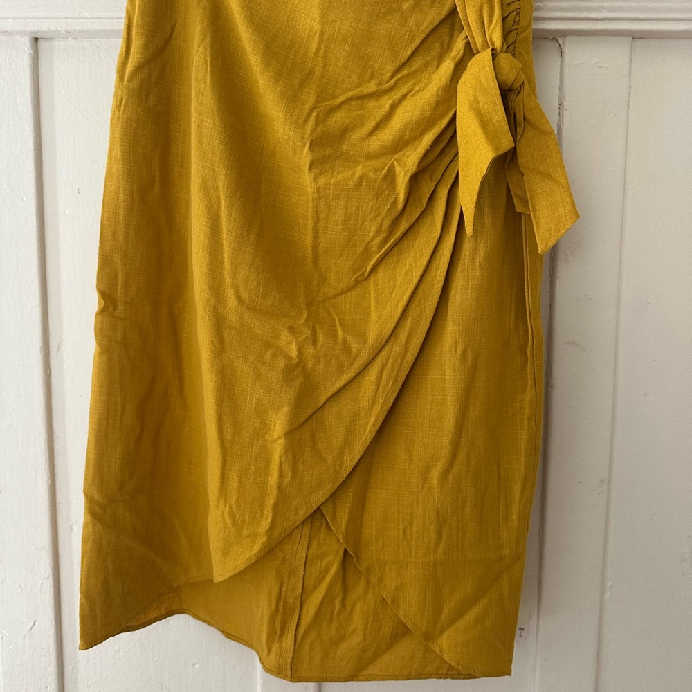 Zara Mustard Yellow Midi Skirt